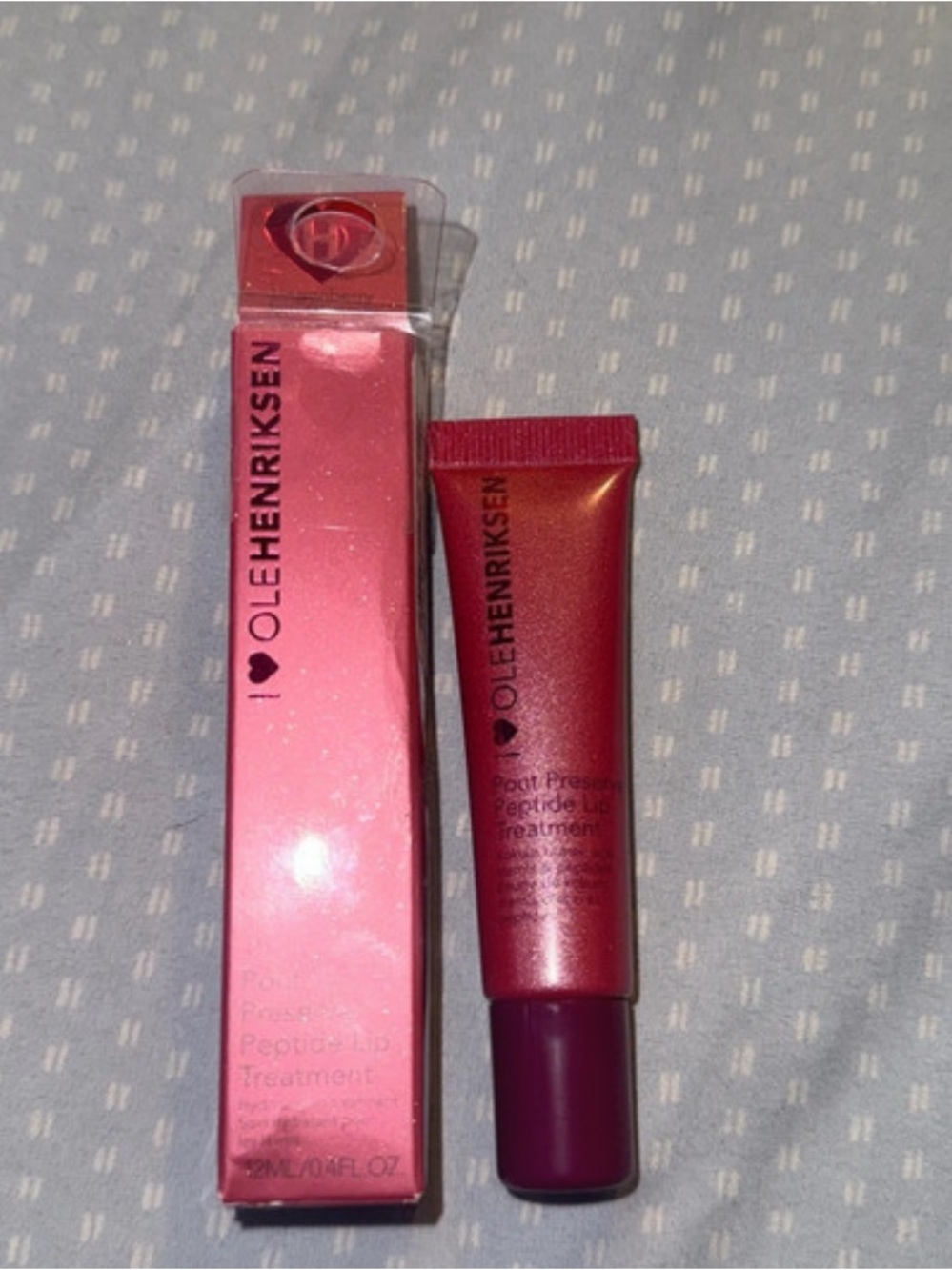 Ole Henriksen lingonberry jam glimmer pout preserve peptide lip treatment